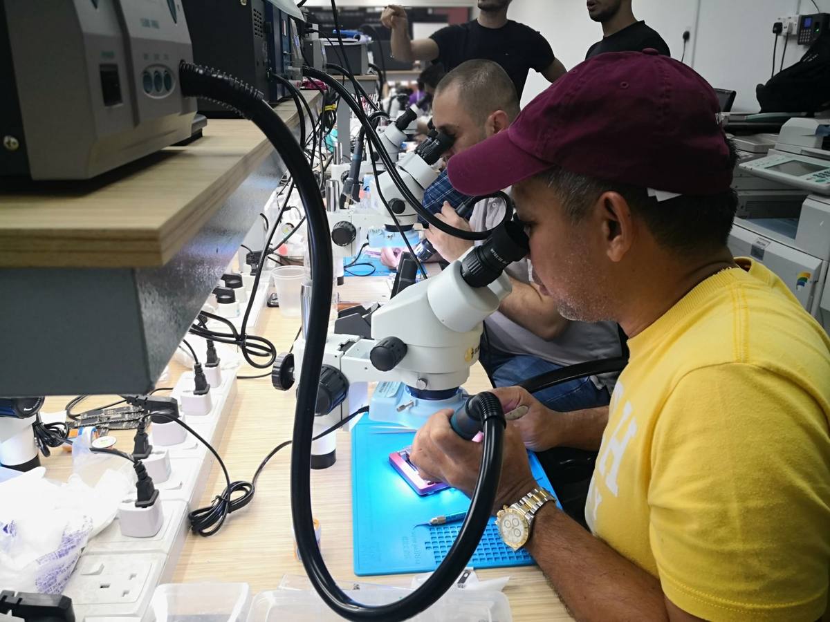 Advanced CPU board repair course Malaysia — chip level microscope training WikiMobi G-LON certified