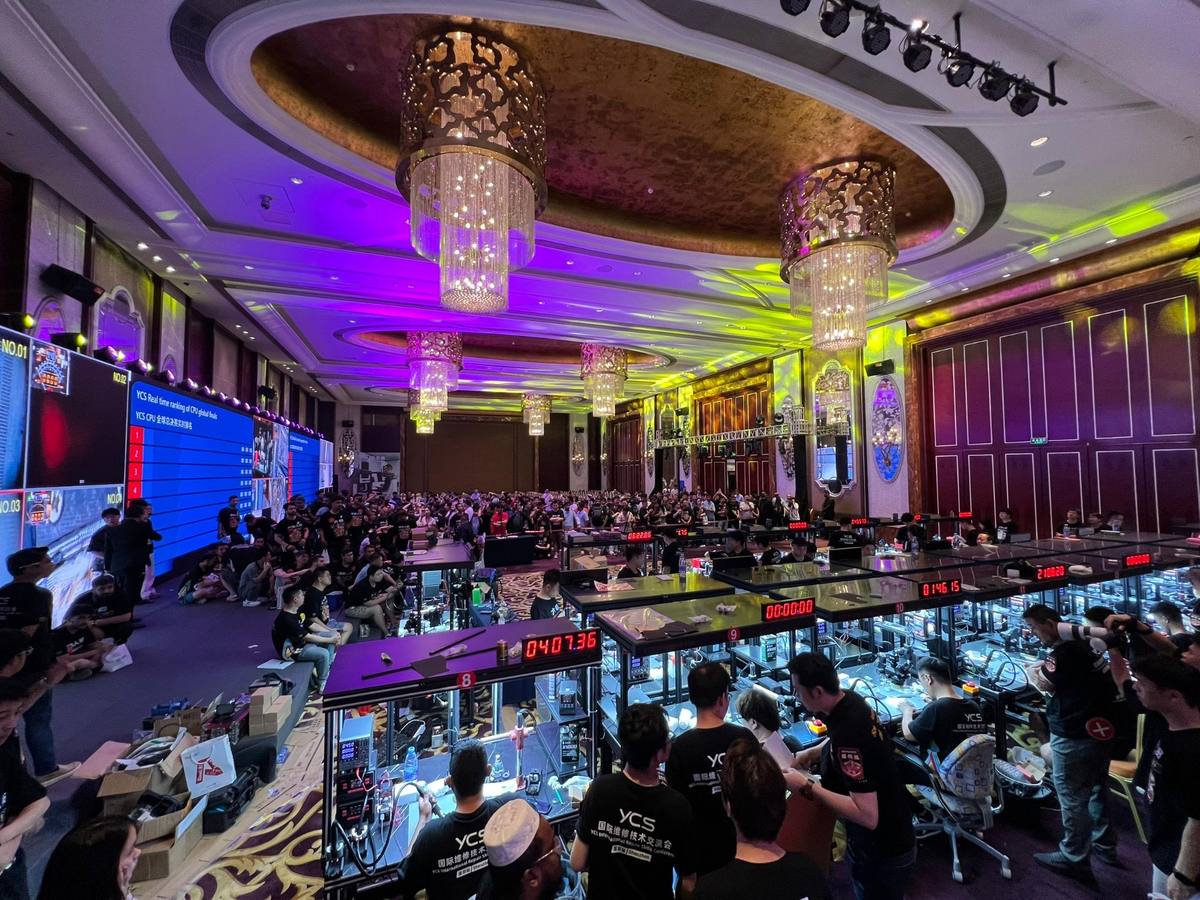 International phone repair competition Shenzhen — WikiMobi Glontech CPU repair world championship finals